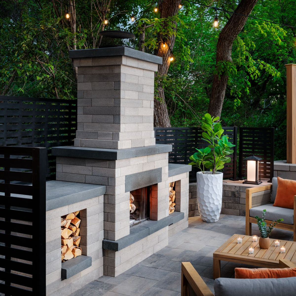 Belgard Melville Fireplace - view 2