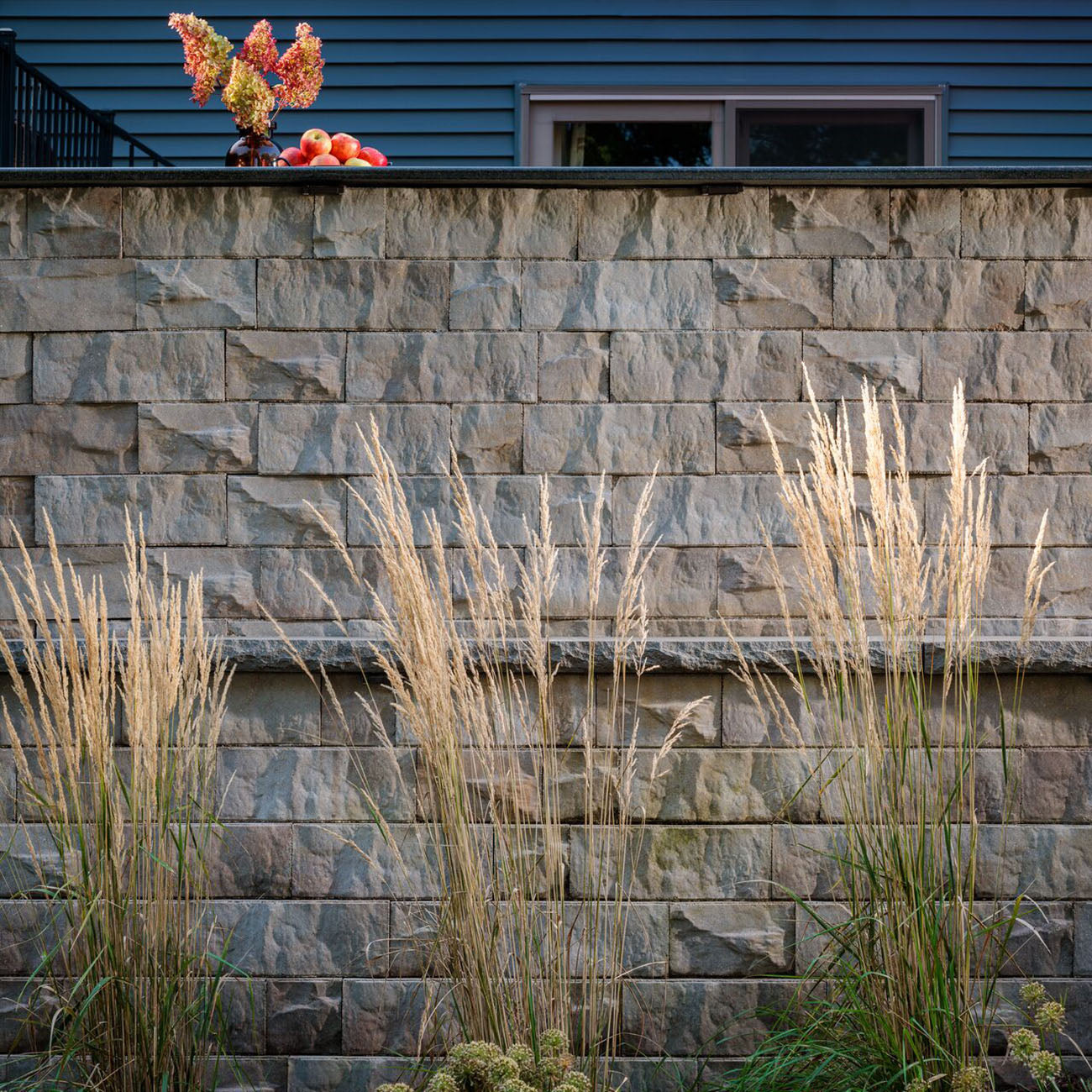 Belgard Brisa Wall – QUARRA Landscape Supply