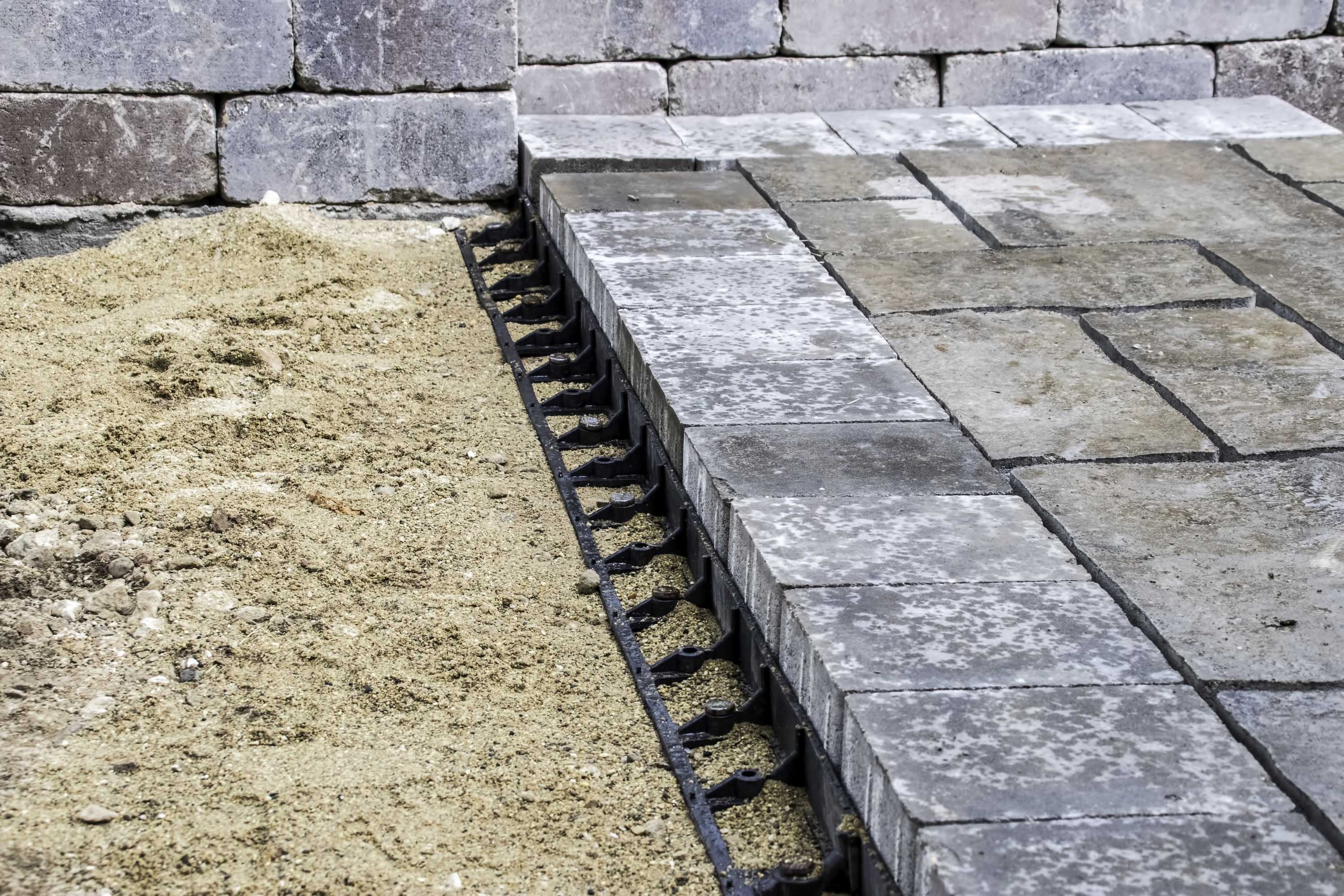 SEK Snap Edge 8' Paver Edge