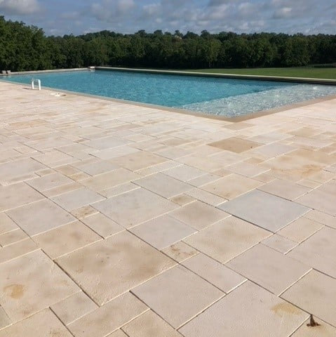 Valders Rustic Pavers - Buff Blend