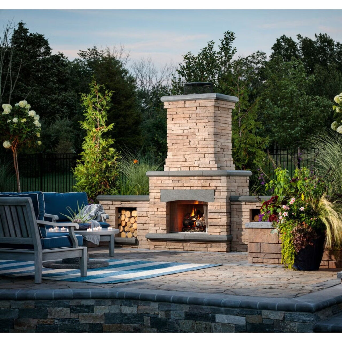 Belgard Bordeaux Fireplace - view 2